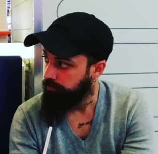 Ciddi düşünen saygı ve seviye sahibi lütfen