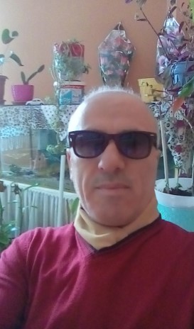 Yalnız yaşıyorum durus temiz kalbi guzel saygısı olan hayat arkadaşı arıyorum