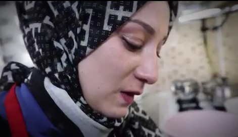 Zuhal Topal, Kübra ve Nigar hanımın evine konuk oluyor... Zuhal Topal'la Sofrada 63. Bölüm - 1