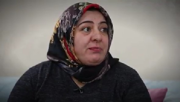 Zuhal Topal, Kübra ve Nigar hanımın evine konuk oluyor... Zuhal Topal'la Sofrada 63. Bölüm - 4